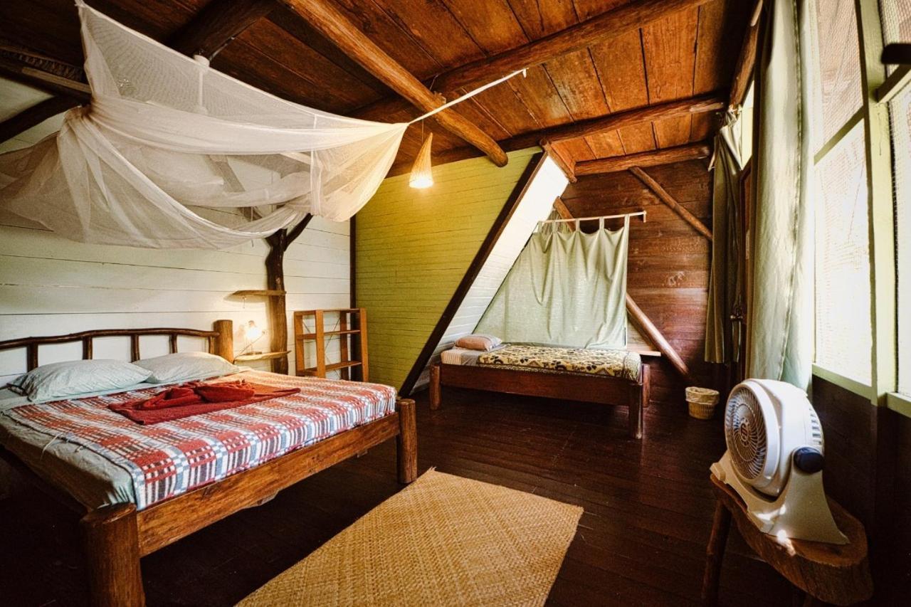 Hotel Casa Perico Rio Dulce Town Dış mekan fotoğraf
