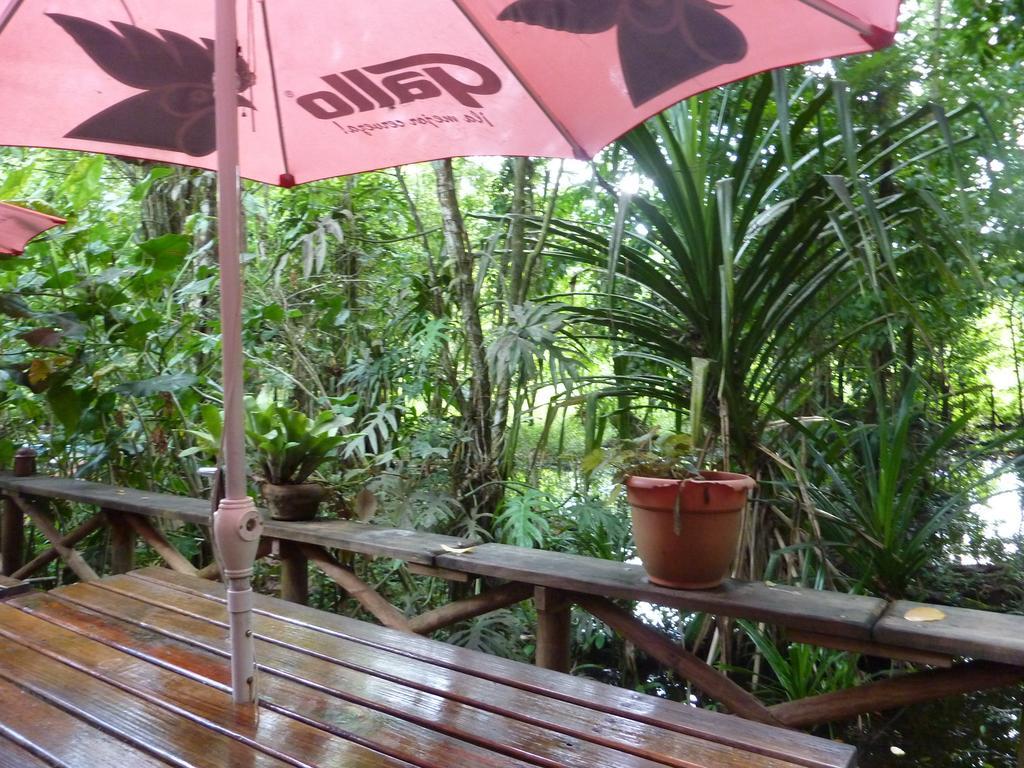 Hotel Casa Perico Rio Dulce Town Dış mekan fotoğraf