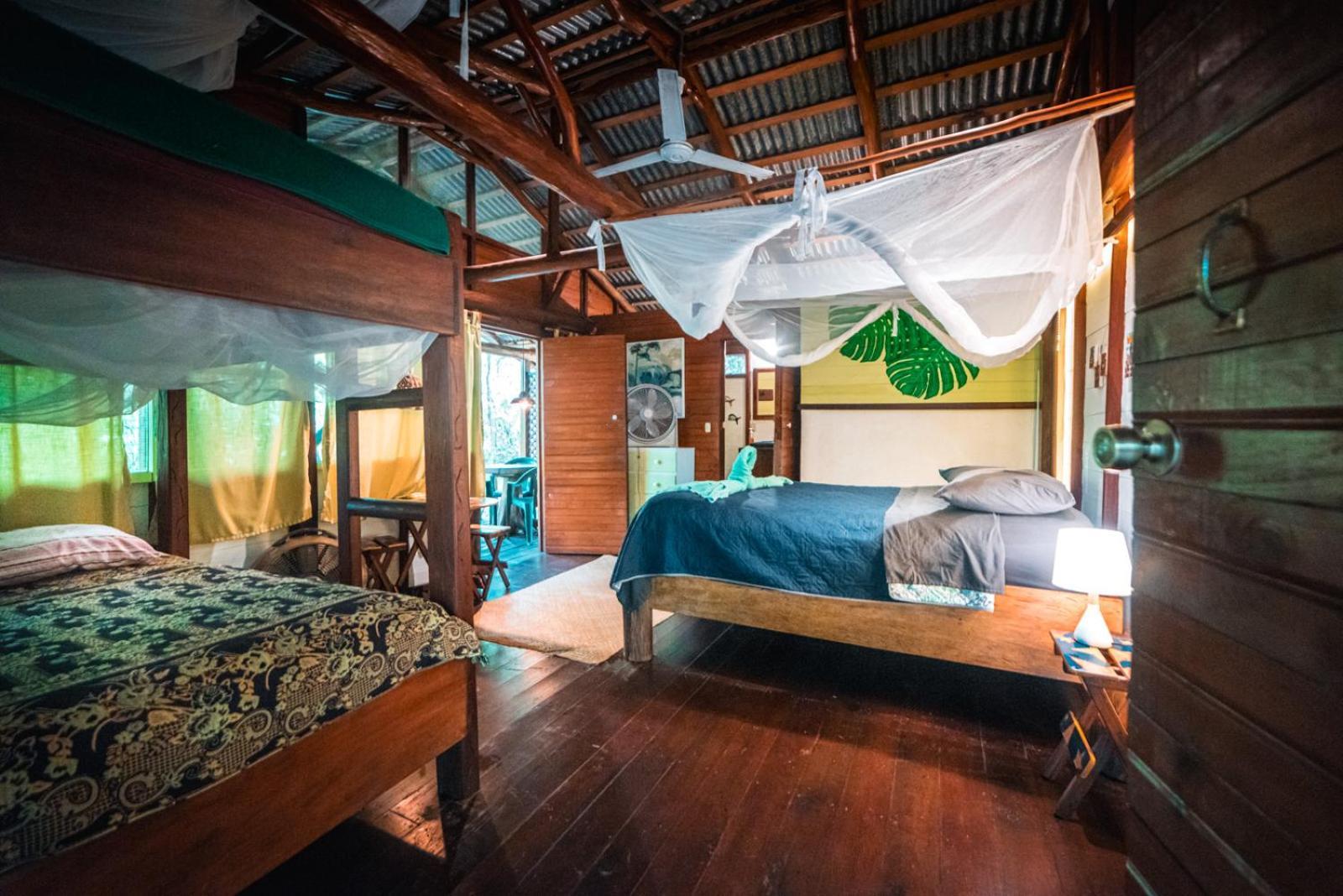 Hotel Casa Perico Rio Dulce Town Dış mekan fotoğraf