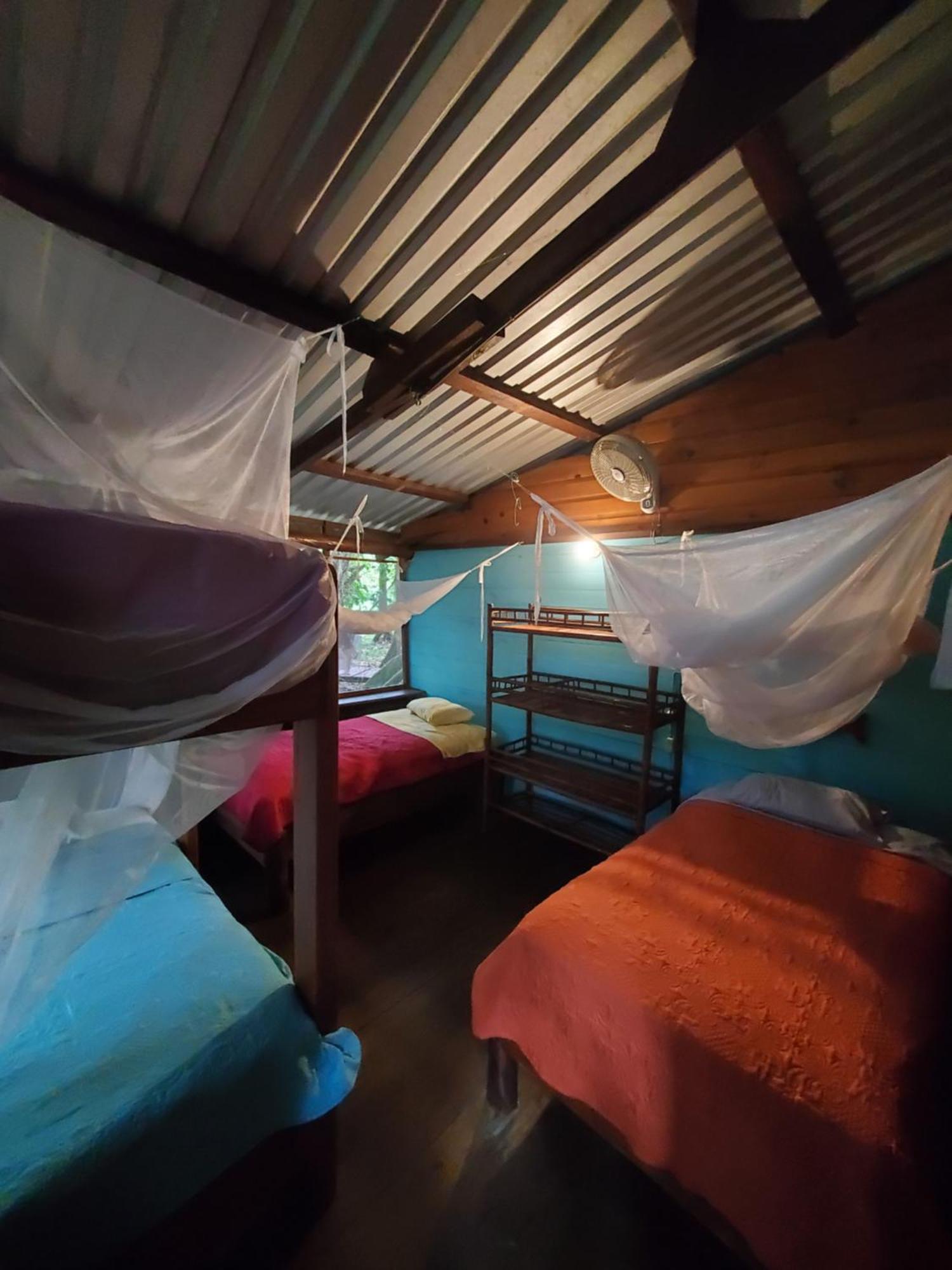 Hotel Casa Perico Rio Dulce Town Dış mekan fotoğraf