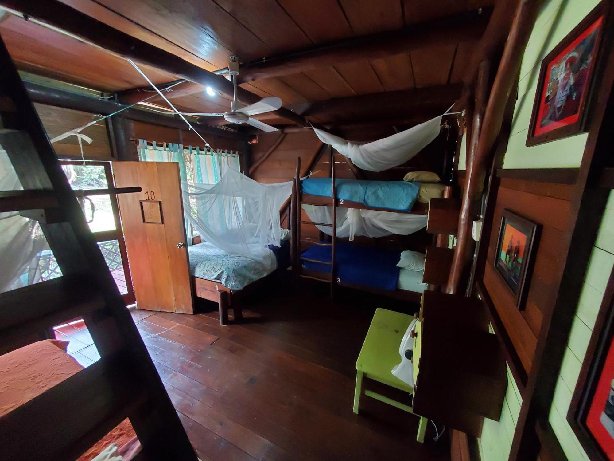 Hotel Casa Perico Rio Dulce Town Dış mekan fotoğraf