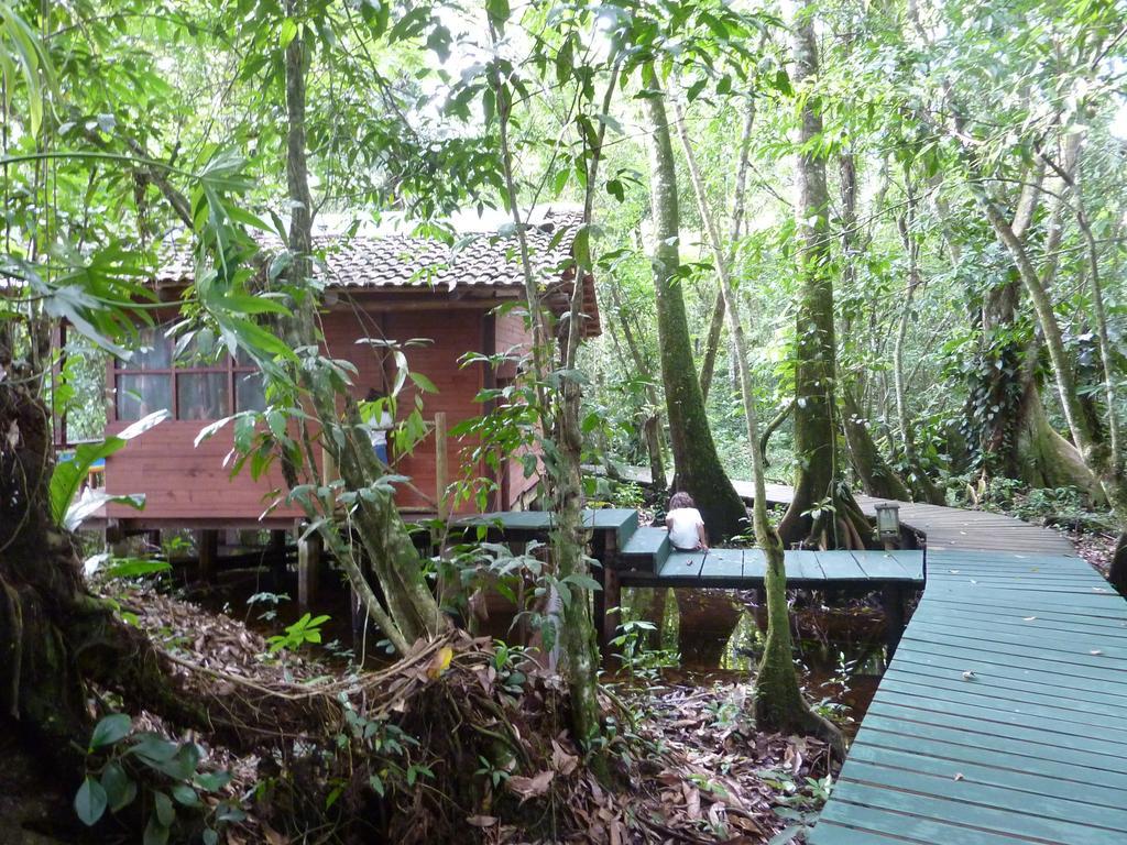 Hotel Casa Perico Rio Dulce Town Dış mekan fotoğraf